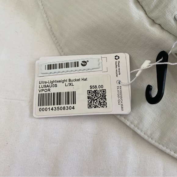 Lululemon Ultra-Lightweight Bucket Hat VPOR Vapor Gray Silver Size L/XL - Picture 5 of 5